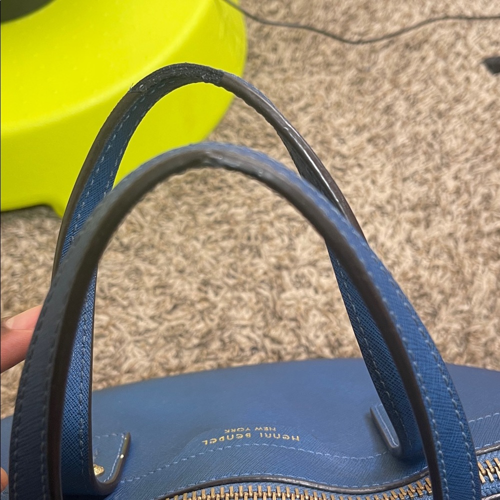 Henri Bendel West 57th Satchel in blue saffiano leather - Picture 10 of 12